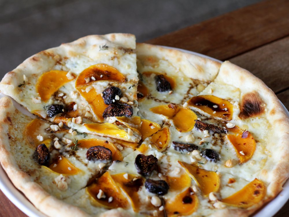 OceanDriveMag's tweet photo. With #Thanksgiving on the way, we've compiled a list of the best Miami restaurants with #fallfare, like @VerdeMiami! https://t.co/KgAma99HmC https://t.co/9YCZKbpM4F