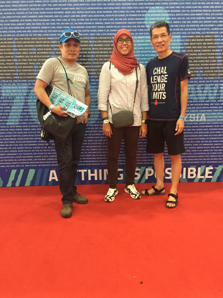 madihahsaleh's tweet photo. #IMMY2017 Day 1 : My relay team during expo, bike check in, bike porn, swim gear for tomorrow. 🏊🏻‍♀️ https://t.co/VTwBiDsIjD