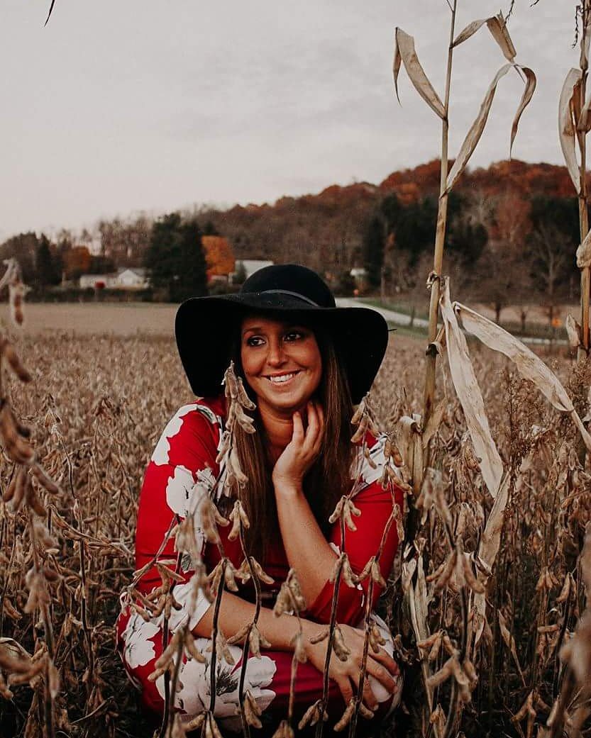 mskarabrooke89's tweet photo. #JodiMitchellInspiration #November #FallSession #PhotoShoot📸 #Modeling #Fields #Harvest #StatePark #CountrySetting #Nature #Pennsylvania #LinnRun #Smile #Love #Beautiful #NoFilter https://t.co/iVamcW5BME