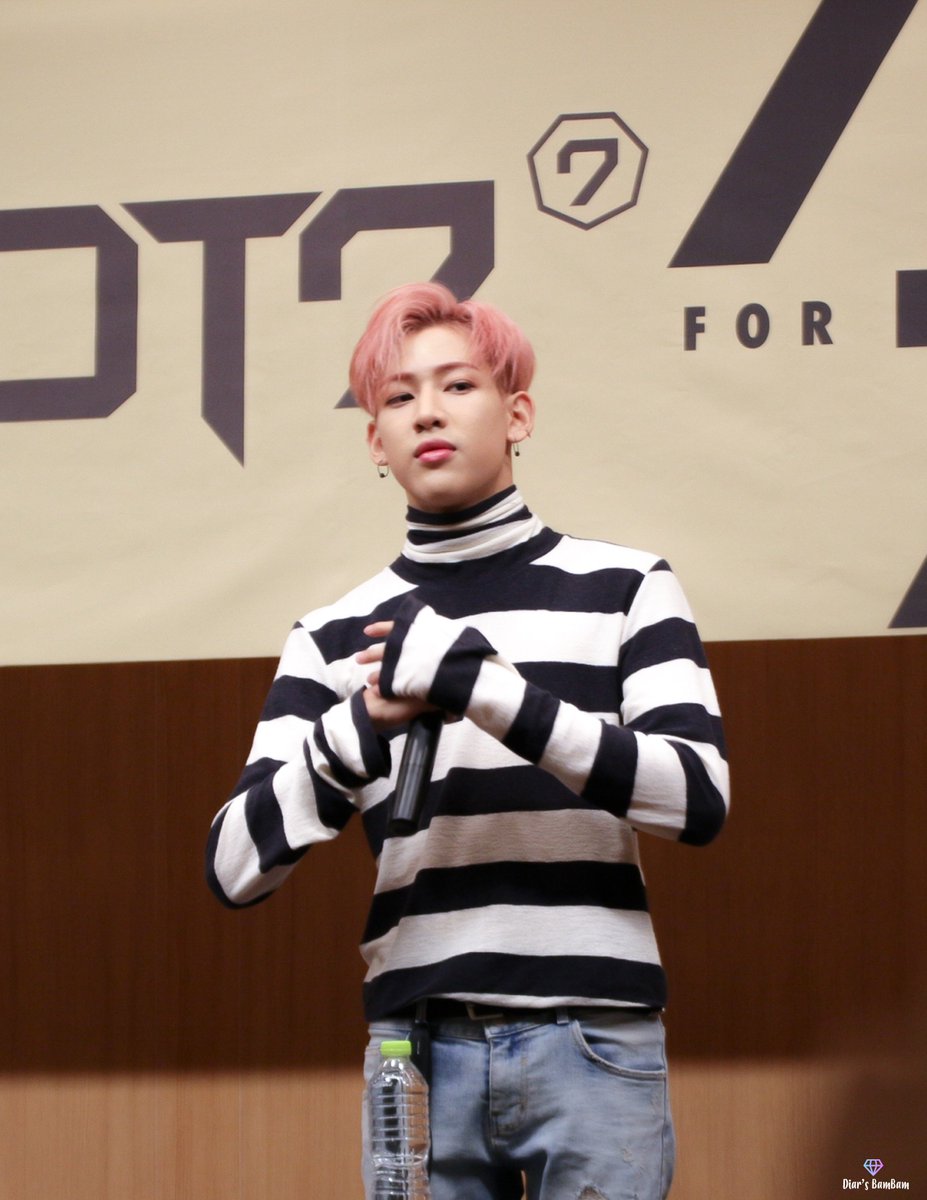 diarsbam's tweet photo. [HQ] 171027 Jungno Fan sign
Your name is my favorite word.💘
#BamBam #뱀뱀 #GOT7 #갓세븐 https://t.co/yEh6o1h40X