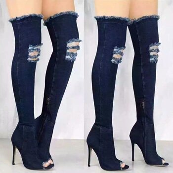 UniqueShoezCo's tweet photo. #TreadwithStyle Be Yourself. Be Unique Go to https://t.co/HR5h13u6tB
Grand Opening Soon!!! 
We have Knee High Boots https://t.co/ercNaLBzKN