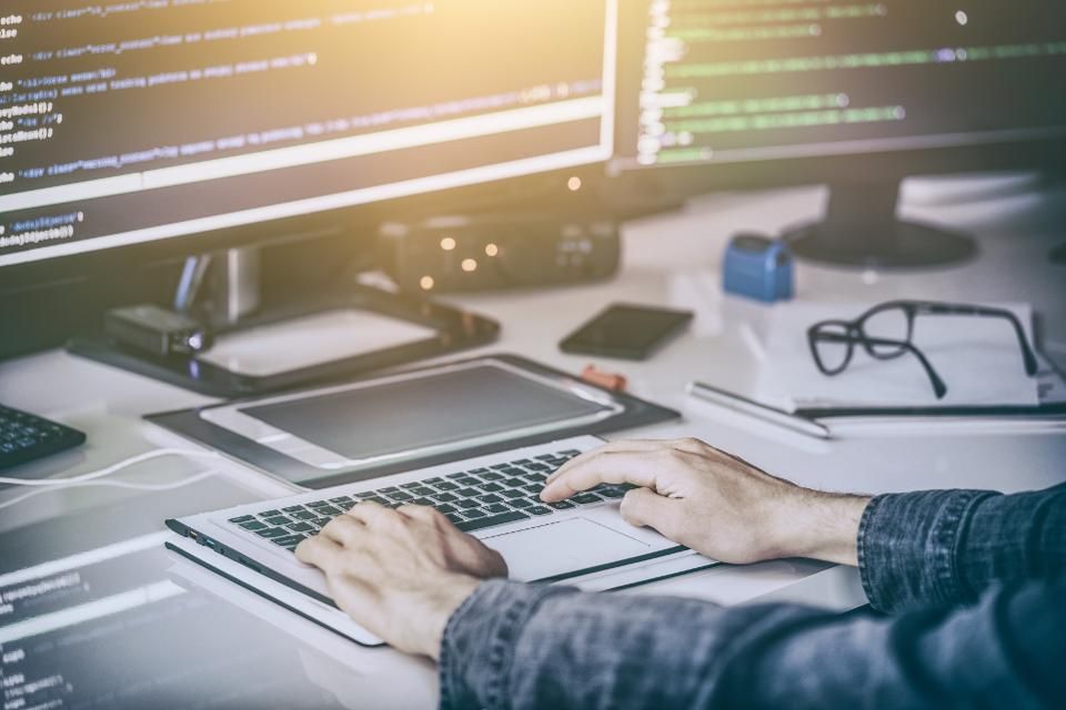 NielsRoos's tweet photo. How #ArtificialIntelligence  Will Transform The #Employee #Experience #crm #ai #productivity https://t.co/TNJrIRzWwG https://t.co/vWeRvQwoAX