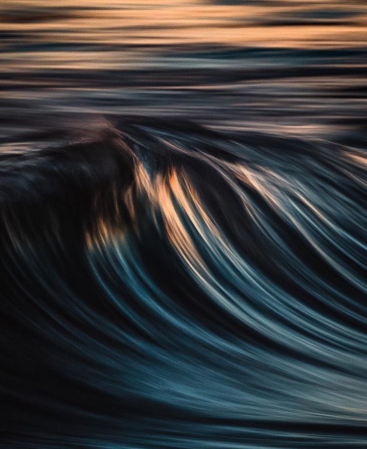 DiaryExplorer's tweet photo. Sunset curves by @ohdagyo https://t.co/hfbl6moklk
