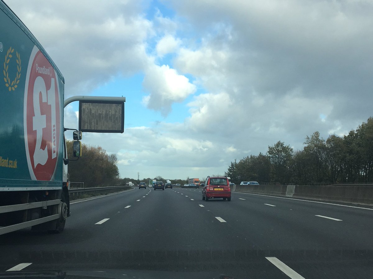 Middle Lane C*nt tweet media