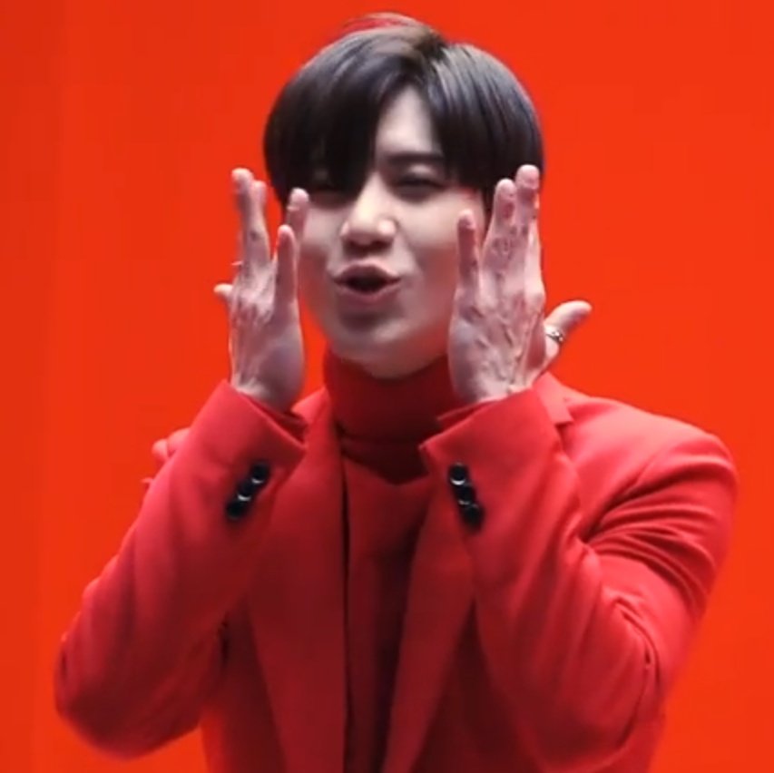 lq_taemin's tweet photo. ♥♥♥ https://t.co/oGeTaLKdm5