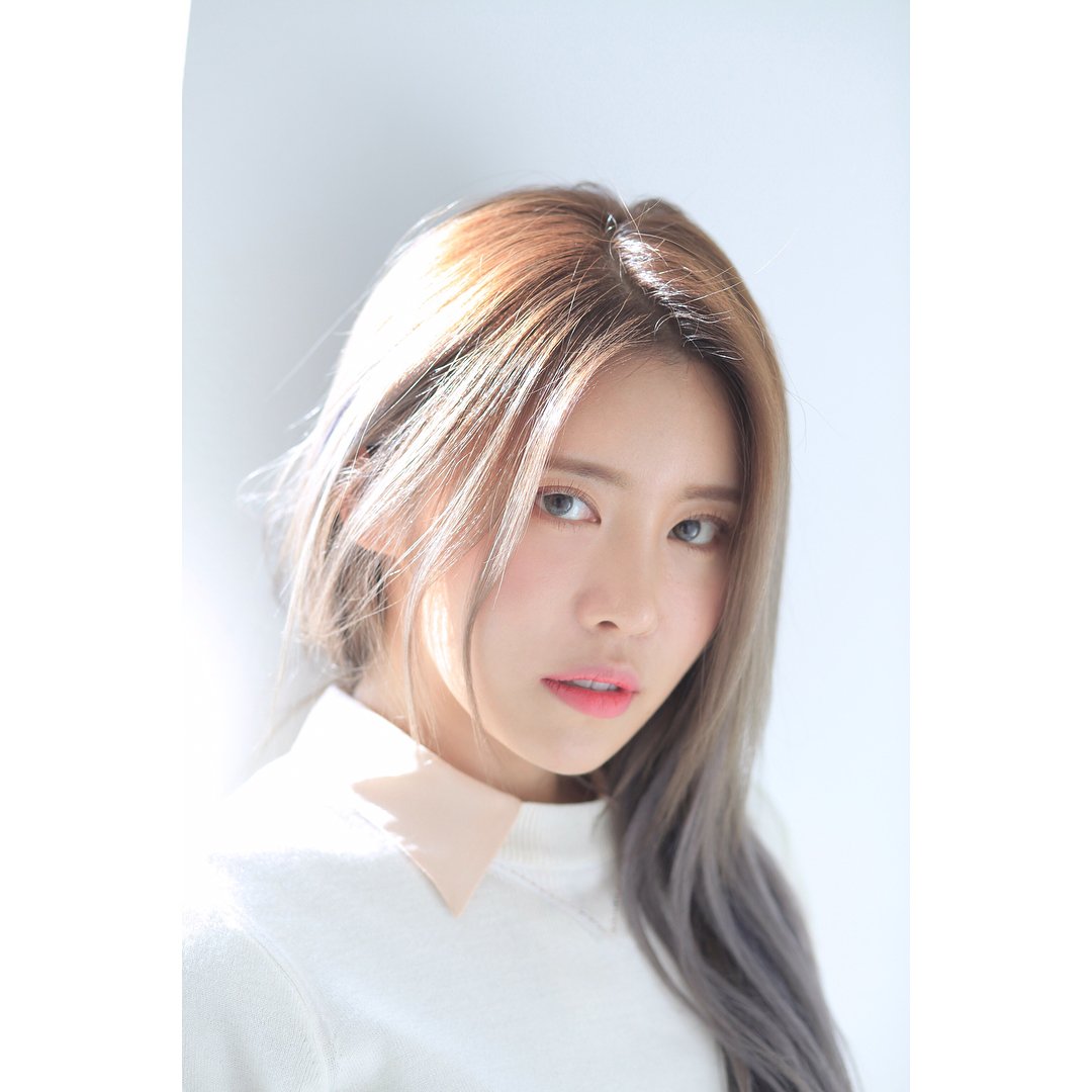Suranele's tweet photo. New L🤔🤔k https://t.co/j461K9QhzC