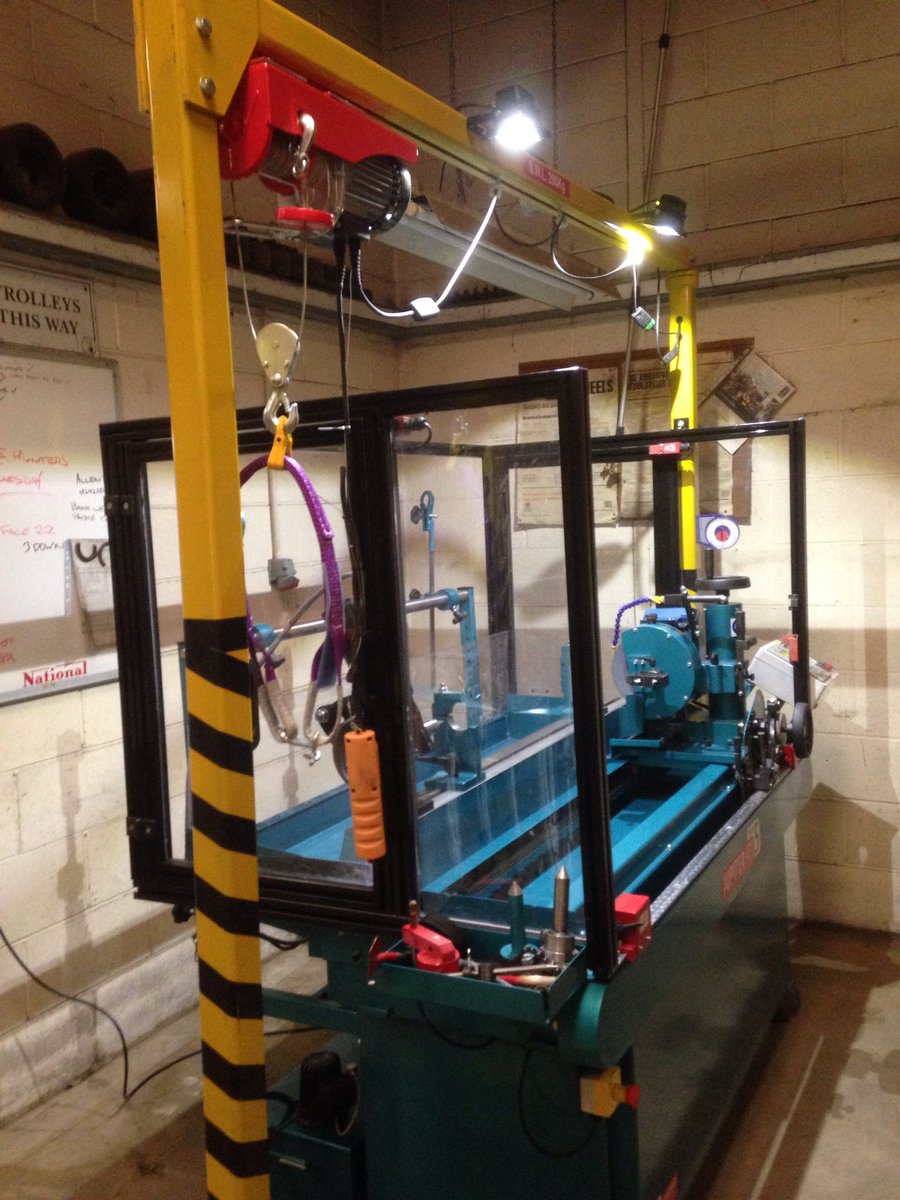 New reel grinder installed <a href="/GarforthGC/">Garforth Golf Club</a> Hunter grinders <a href="/Lloydsandco/">Lloyds & Co Limited</a> big thanks to Dave Mitchison for instillation