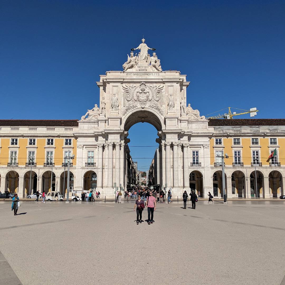 cugwmui's tweet photo. Quick walk around #lisbon #pracadecomercio https://t.co/36l2O82Fvw