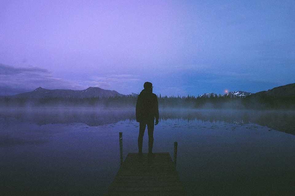 DiaryExplorer's tweet photo. Purple dusk 🔮 https://t.co/vfnZYMlPyK