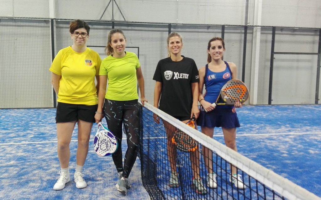 gft_es's tweet photo. El I Campeonato de Pádel para empleados de GFT_es sigue avanzando y ya han tenido lugar los primeros enfrentamientos “sanos”. ¡Apostando por la actividad física! ¡Suerte a todos! #deporte #GFTactive https://t.co/N1Q63fT6rt