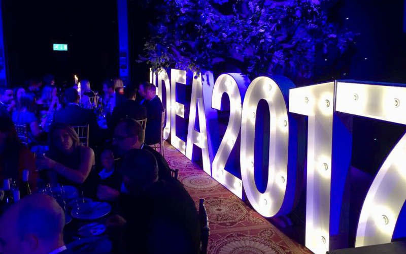 Congratulations to <a href="/DigitalOysterUK/">Digital Oyster</a> for winning Social Media Campaign of the Year at the DEAs South this week! businesscloud.co.uk/news/digital-e…