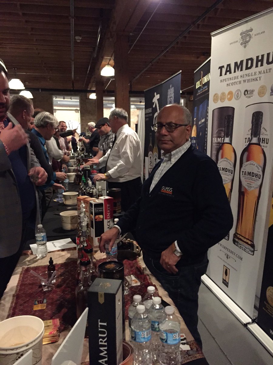 Fantastic night of friends, Whisky, and horrible jokes (to be expected) <a href="/WhiskyJewbilee/">WhiskyJewbilee</a> in Chicago. 
Well done <a href="/monocaskism/">Single Cask Nation</a> @JewMalt Well done, indeed!

Great to see <a href="/allisonparc/">Allison Parc</a> of <a href="/brenne/">Brenne Schario</a> and <a href="/Whiskyraj/">Raj Sabharwal</a> of <a href="/GlassRevImports/">Glass Revolution Imports</a>