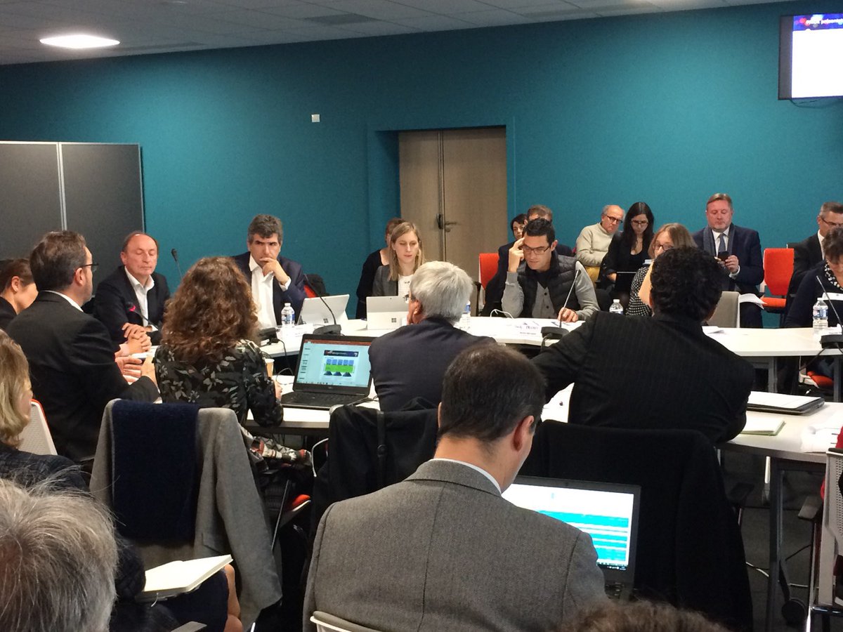 laurentgerault's tweet photo. CA @SmileSmartGrids
Très Belle mobilisation des acteurs @ThinkSmartgrids @paysdelaloire et @regionbretagne
5 nouveaux projets homologués (9 au total en 1 an) et 18 accompagnés (31) 👍
Bienvenue au nouvel adhérent @AngersAgglo 👏👏👏 https://t.co/LAdm30DEG6
