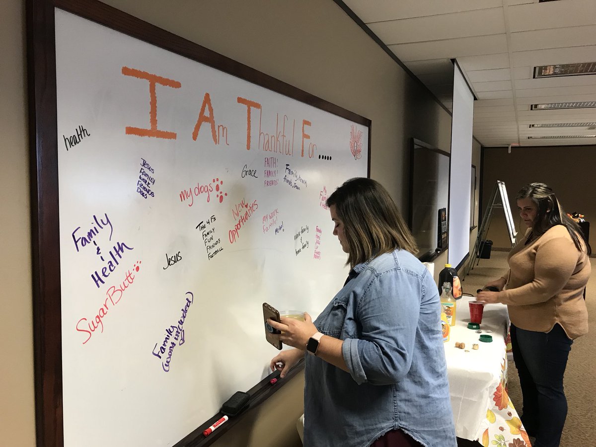 MATRIX_Dallas's tweet photo. Family thanksgiving this week! #worksgiving #workformatrix https://t.co/NrrEVgep9T