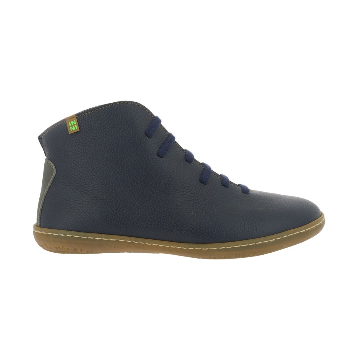 elnaturalistaen's tweet photo. El Viajero, one of our super Best Sellers. 😀
#elviajero #n267 #unisex #unisexline #elnaturalista https://t.co/OtAvmEMjlf
