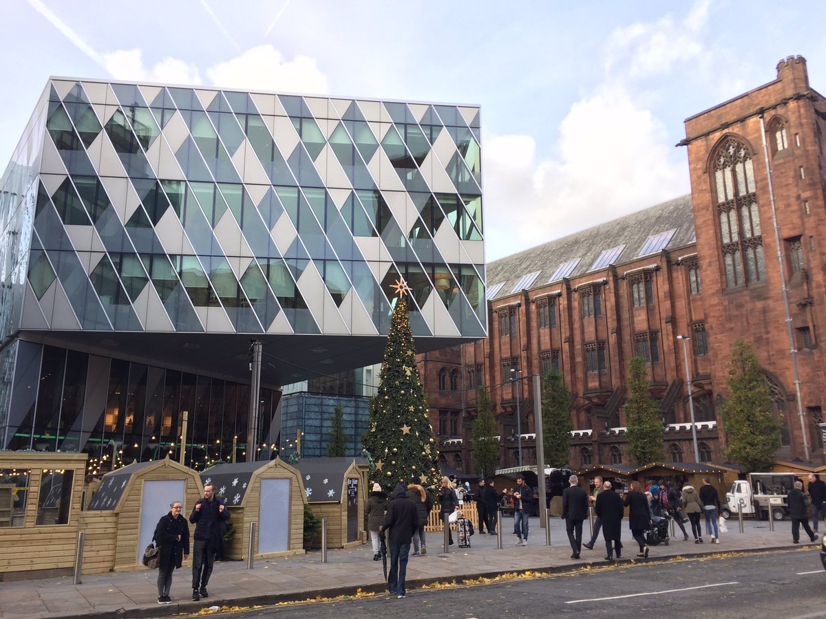 ChrisHallamLaw's tweet photo. Outside @CMS_law #Manchester office, it's beginning to look a lot like .....early November https://t.co/He0ouytQWo