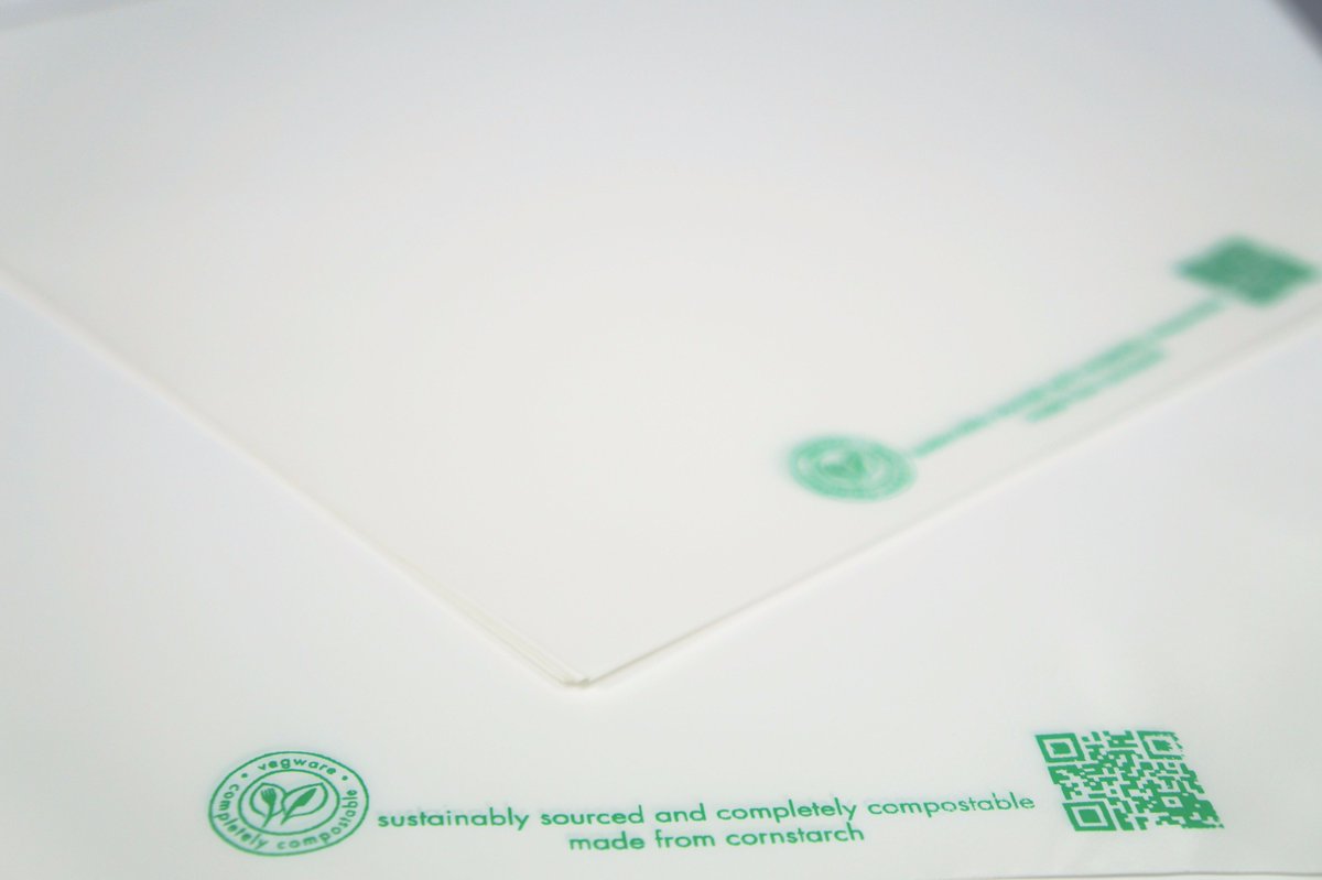 SurepakUK's tweet photo. We manufacture a range of compostable bags that are 100% biodegradable, made from renewable resources for samples and queries get in touch today. #Surepak #Packaging #Sustainable #Biodegradable #Eco https://t.co/vEGUBCxdOf