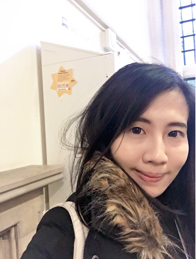 seraphinaclaris's tweet photo. @KingsLibraries I will never get bored visiting this beautiful Maughan Library 📚❤️ I am glad I am a KCL student 🦁 #KCLlibraryTH https://t.co/mkvBeY9Uu9