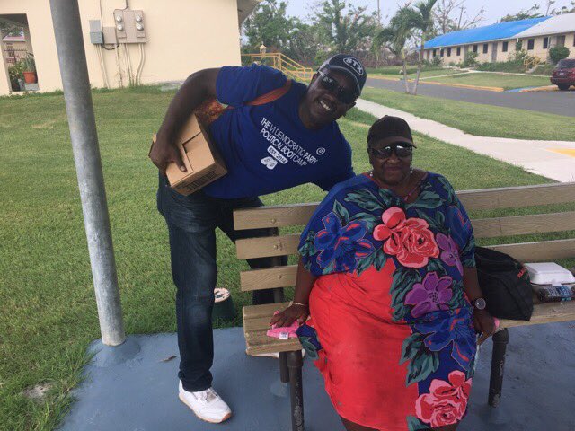 We got so much love for our community. Happy Friday Peeps!!