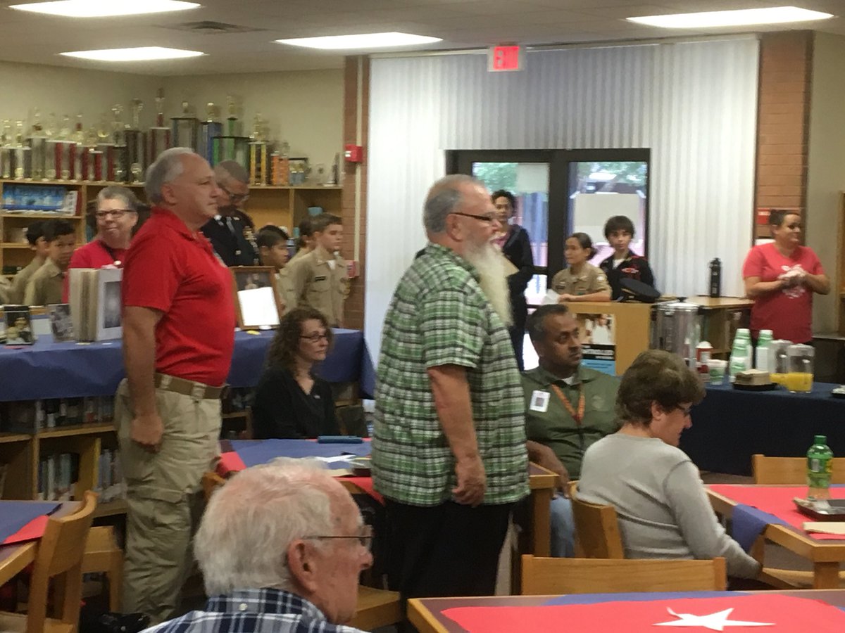 Happy Veterans Day!! We support &amp; love our veterans. <a href="/GreenwoodLakes/">Greenwood Lakes</a> #soareagles