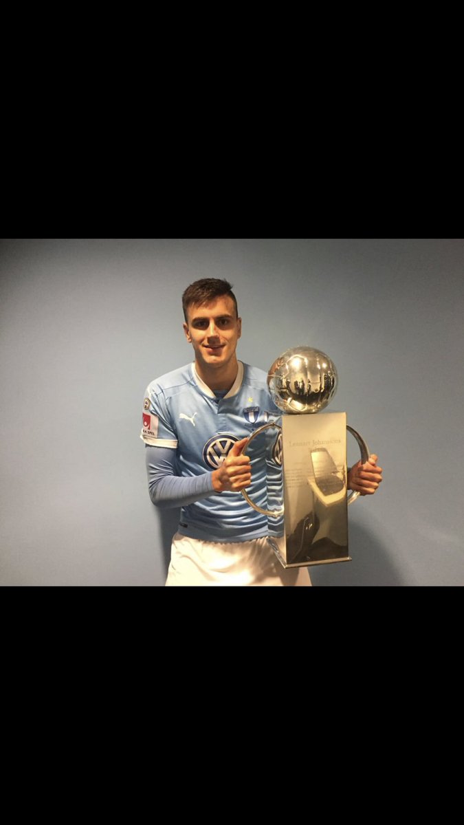 AlexJeremejeff's tweet photo. Den 14:e november är det världsdiabetesdagen. Detta vill jag uppmärksamma genom att auktionera ut min signerafe matchtröja. Pengarna går oavkortat till barndiabetesfonden och deras forskning till att stoppa diabetes typ 1 hos barn. Lycka till! https://t.co/WkmFciktqD