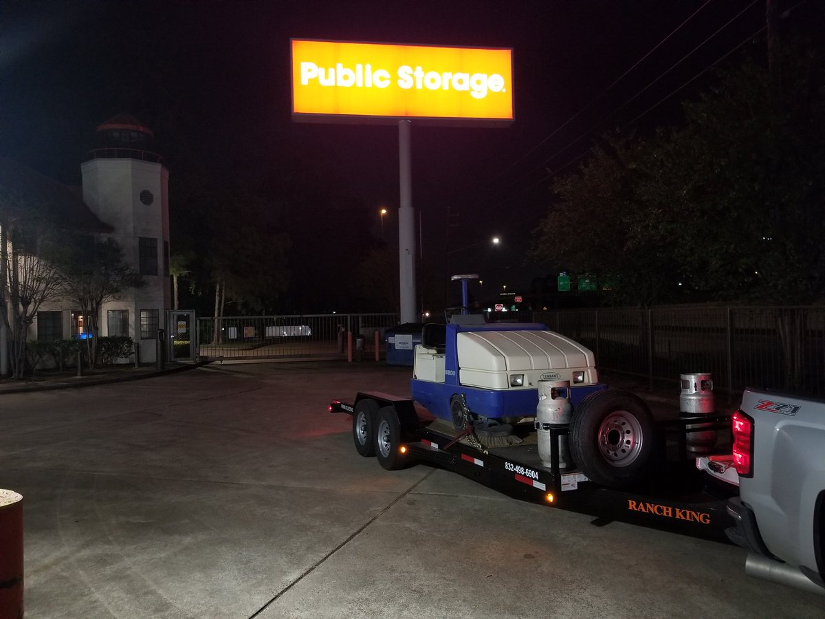 OlveraSweeping's tweet photo. We want to thank each and everyone of our team members for working so hard and helping Olvera Sweeping Service complete multiple storage units impacted by Harvey, we are still working hard to help our great city of Houston get back to normal. https://t.co/5syfWAqKtV