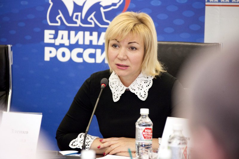 В САЛЕХАРДЕ ОБСУДИЛИ ВОПРОСЫ РЕАЛИЗАЦИИ ПАРТИЙНОГО ПРОЕКТА «КРЕПКАЯ СЕМЬЯ» ks-er.ru/v-salexarde-ob… #ЕР #ЕДИНАЯРОССИЯ #Крепкаясемья