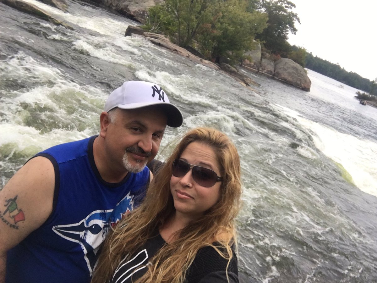 Jacquiemek's tweet photo. Gorgeous Burleigh Falls with my love and my spawns💗 #burleighfalls #amazing #bewithpeopleyoulove #amazingadventures ❤️September, 4th 2017 https://t.co/tAVaLqnzc1