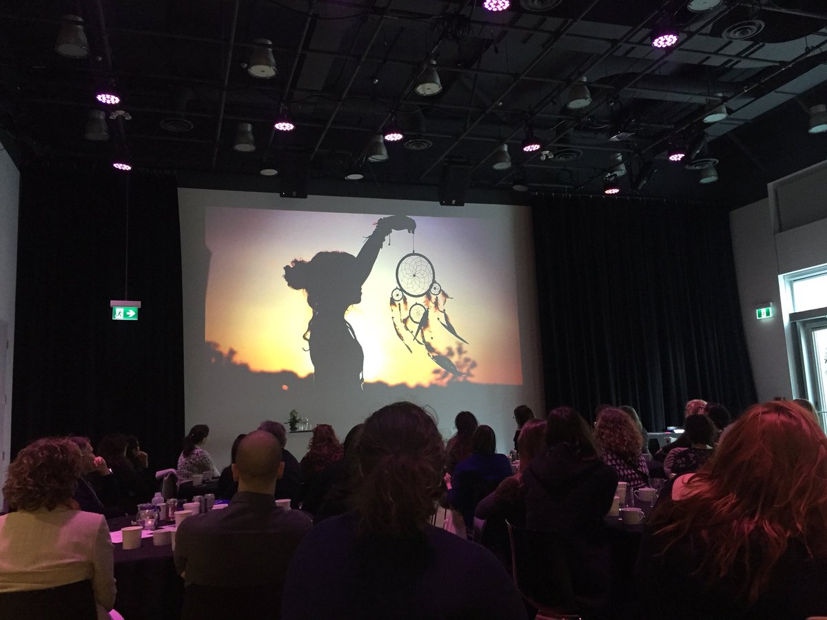 OPOP_PEPO's tweet photo. The system fails those beyond the city limits. Work outside the box. #opop2017 #digitalstorytelling @OPOPDIR @Medpoiesis @eva_serhal @camhedu @redbioethics @camhnews @UofTPsych @DCanso @creativage @shannampeters @CAMH_PSSP @ReneeLinklater https://t.co/36U5rIqSMB