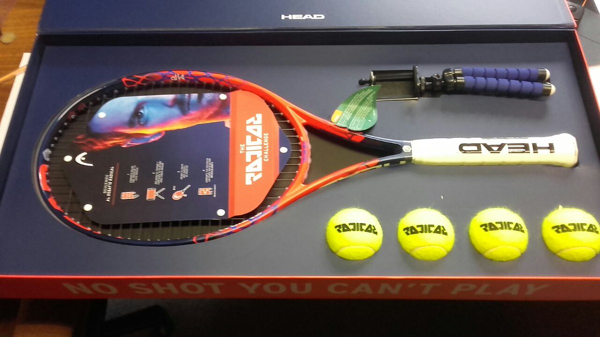 dannymiche's tweet photo. Este caño es la nueva @head_tennis Radical.
Este set puede ser tuyo. Hacé un RT y ahí agregame que 2 jugadores de este Masters (singles) juegan con Head https://t.co/ZNDq7vhVk2