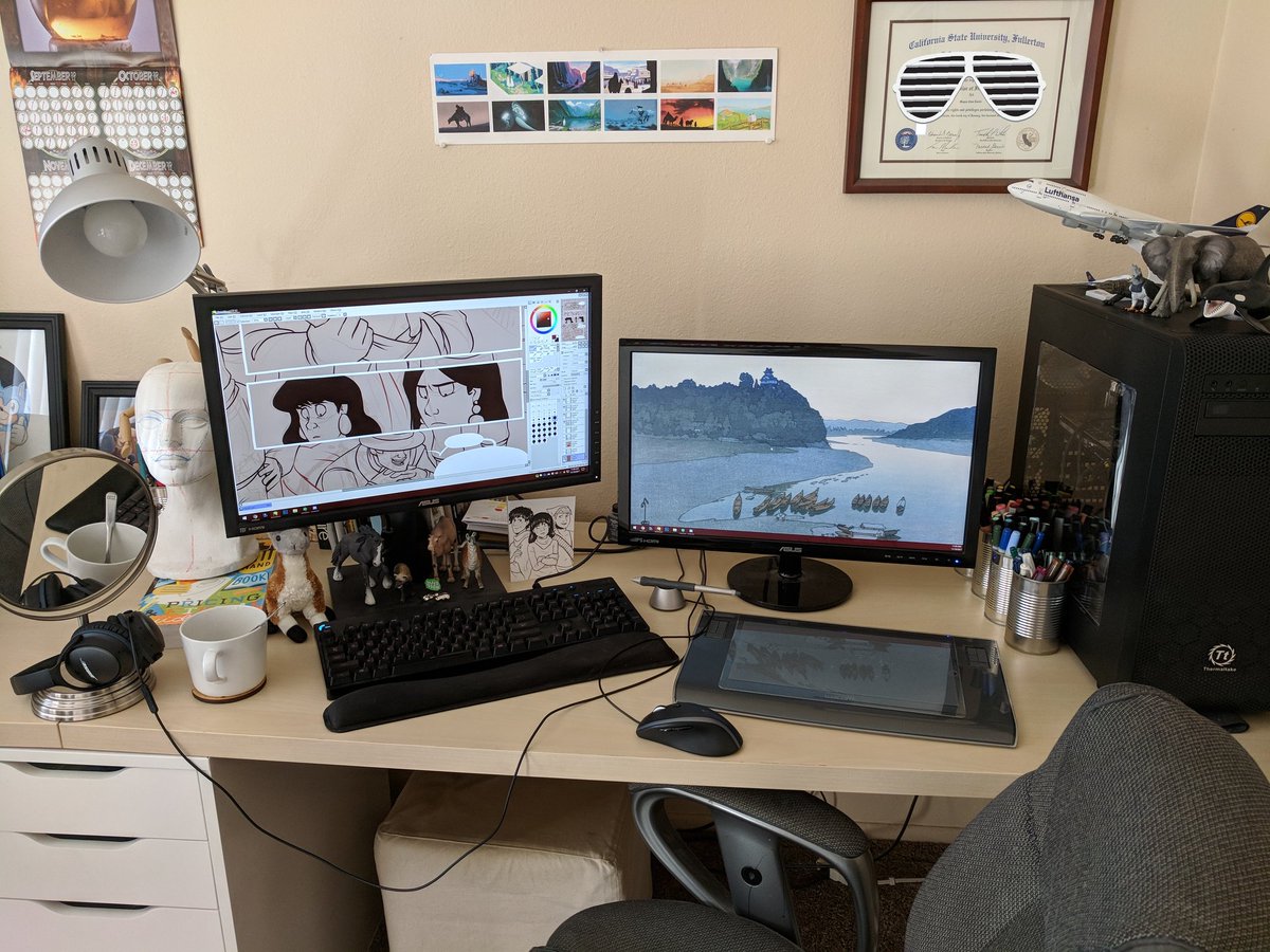 ArtByRiana's tweet photo. Here's my current space! It's not too fancy but it's comfy for me! Big shout out to @frenchpressplz for giving me a beautiful Christmas card with a drawing of the Suihira mains that I keep on my desk all the time! #fridayworkspace https://t.co/srqzqG5ScF