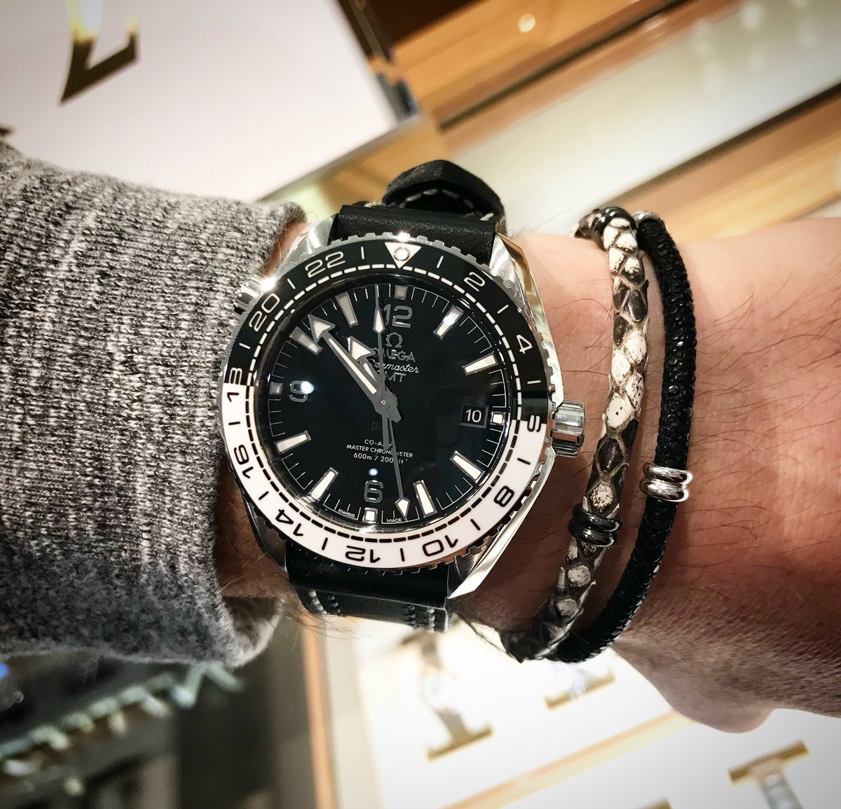 ArmRock's tweet photo. Some serious weekend vibes happening right here and we’re loving it @omegawatches x #StingHD #ArmstrongRockwell https://t.co/62p9OsuIvw