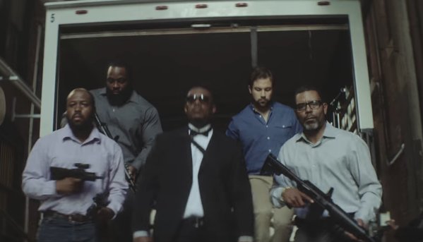 ComplexMusic's tweet photo. .@21savage drops his new video for "Bank Account" starring @TheRealMikeEpps: https://t.co/2ENUJP4Sm7 https://t.co/gdny0p86Ft