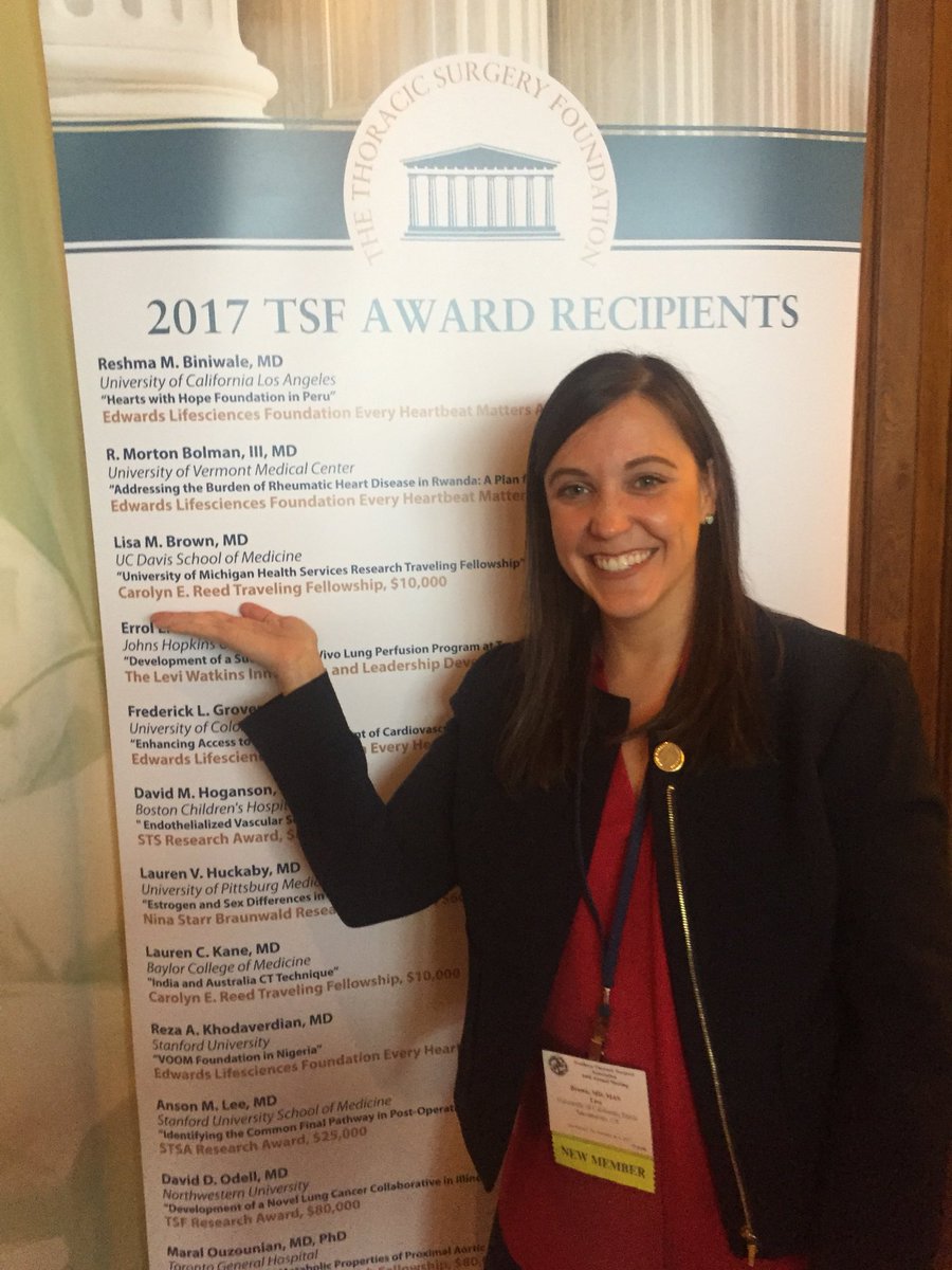 WomenInThoracic's tweet photo. Carolyn Reed Award Recipient @LisaBrownMD at #STSA2017 #ILookLikeASurgeon @WomenSurgeons @CTSurgeryFdn @OfficialSTSA https://t.co/G0l9X3FSvK