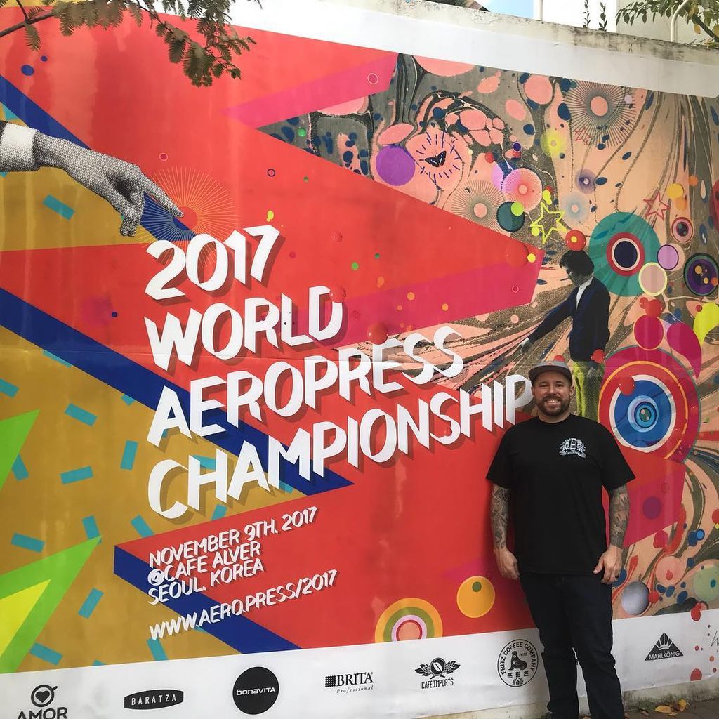 coffeeadvisors's tweet photo. ABCs grad n former barista trainer @trnsplntcoffee repped the US -he reached the quarter finals in the '17 World Aeropress Champs in Seoul!! https://t.co/UCQmIQZEtt