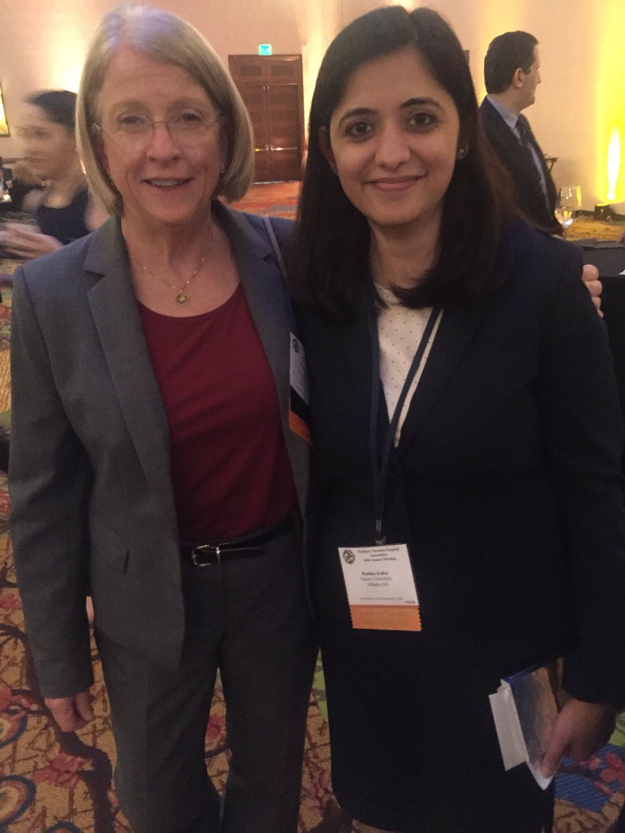 WomenInThoracic's tweet photo. Carpenter Award Recipient Kanika Kaira with Dr Carpenter at #STSA2017 @OfficialSTSA @WomenSurgeons #ILookLikeASurgeon https://t.co/AXjqkcJaKm