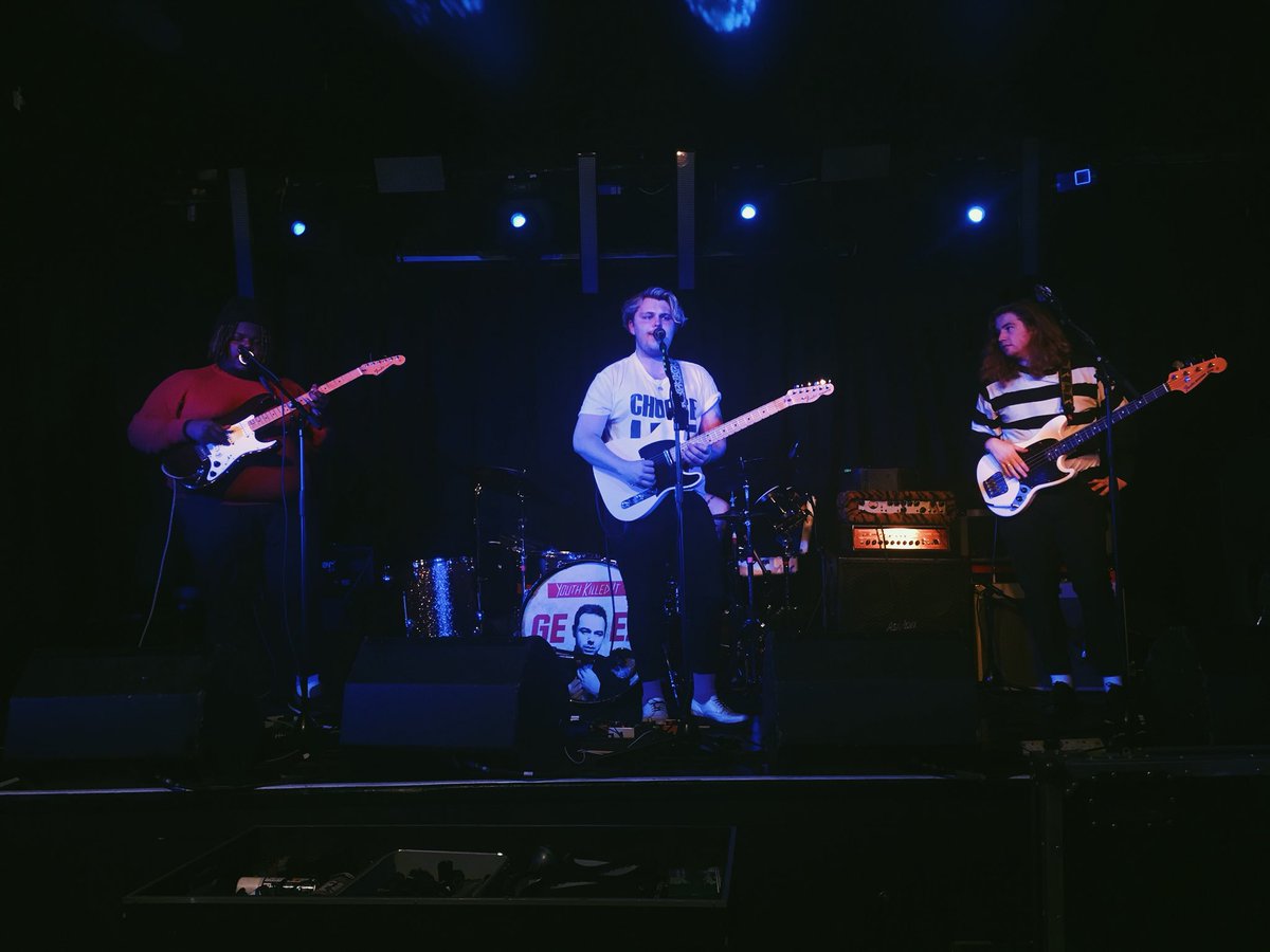 F*CK YES (@fckyestv) on Twitter photo soundcheck doneeeeeee 
@INDIGOVELVET_ on at 8.45PM at @HoxtonSquareBar for <a href="/Closeuppromo/">CloseUp</a> π¦π¦π¦π¦ soundcheck doneeeeeee 
@INDIGOVELVET_ on at 8.45PM at @HoxtonSquareBar for <a href="/Closeuppromo/">CloseUp</a> π¦π¦π¦π¦