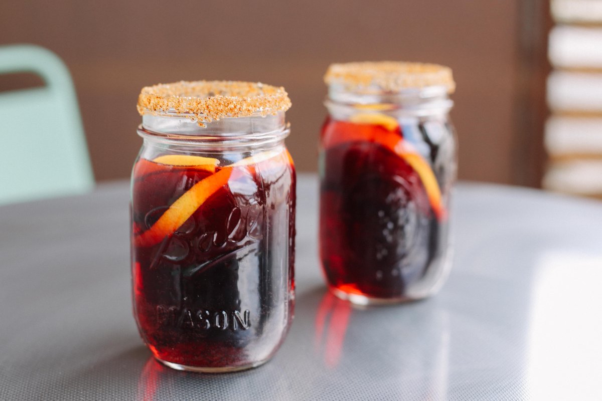 twang_official's tweet photo. Warm up with Hot Spiced Wine this fall #conTwang. Made with white wine, red wine, sugar and Zas! Tamarid. https://t.co/UccPbrHdek