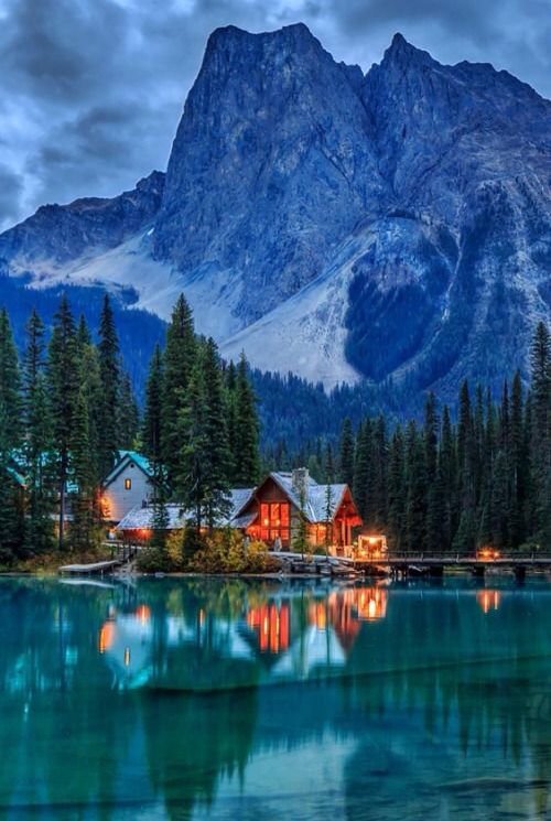 EarthPicPix's tweet photo. British Columbia, Canada 

Home. https://t.co/QUkSBHTxEz