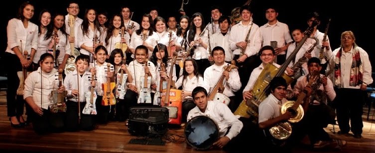 Orquesta de Reciclados de Cateura realizará gira por Buenos Aires bit.ly/2AzQsTX