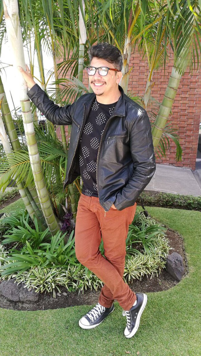 alfa973's tweet photo. . @danilosantosgt te acompaña en #AlfaExpress 🎤 escucha el 97.3 o https://t.co/3WwJ7RvTcd https://t.co/jLhOBfJWVZ