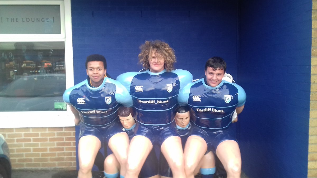 YBGrugby's tweet photo. @rugbystp potential front row for next year? #frontrowfactory https://t.co/xbOwAKB9Id