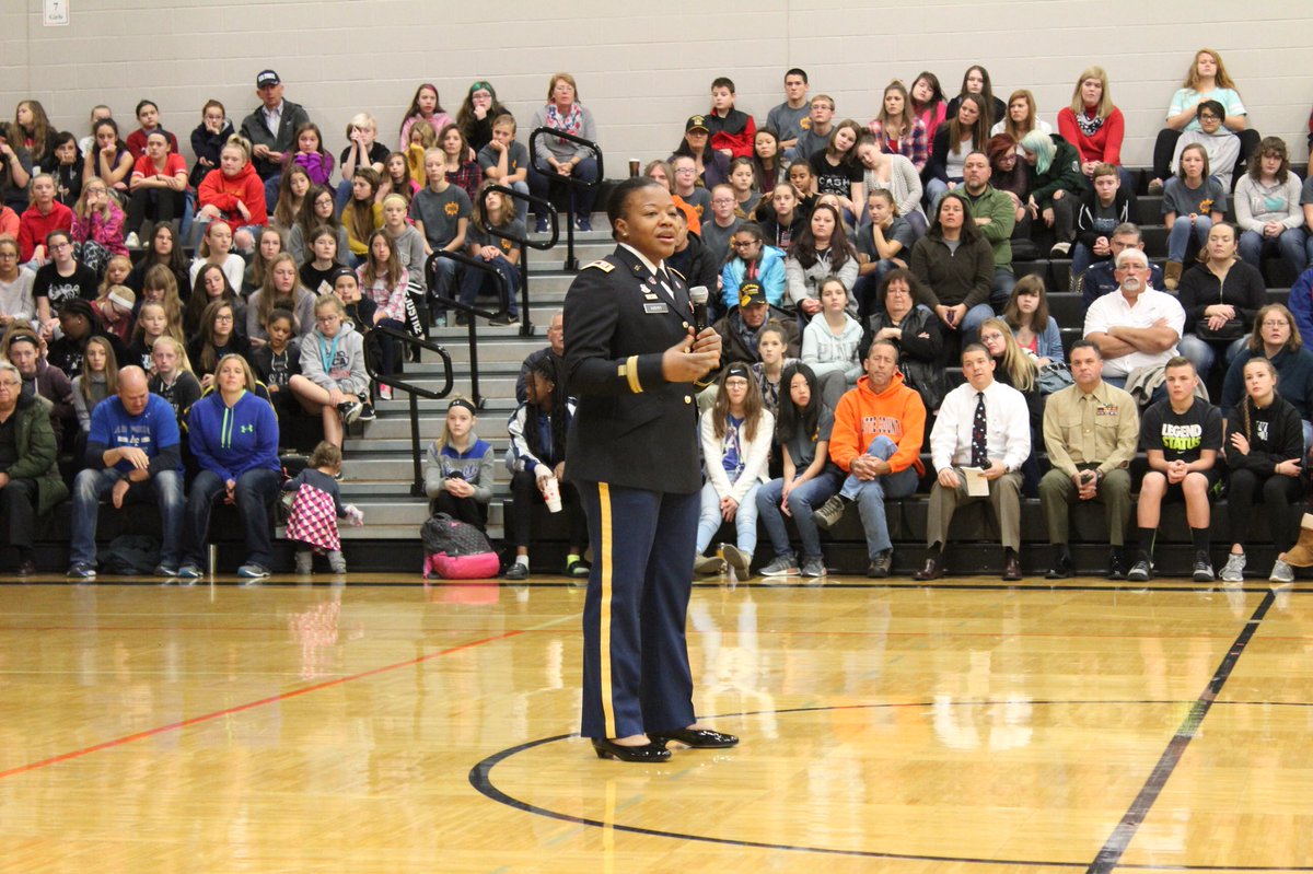 PlatteCountyR3's tweet photo. Thank you to all the speakers and performers at today’s Veterans Day celebration at PCMS. @PrincipalsPCMS https://t.co/QNXaFjtg8U