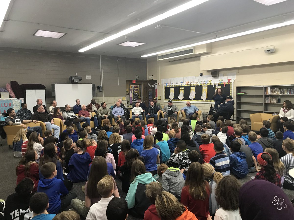 Elmwood 5th graders experience a special Q&amp;A with our Veterans! #Inspire203 #ElmwoodInspires #VeteransDay