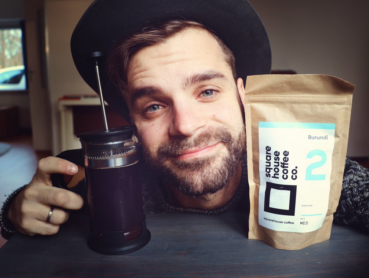 Did I get free coffee for making this photo? Yes. Was it worth it? YES. Thnx <a href="/SquareHouseCC/">SquareHouseCoffeeCo</a> for keeping me happily awake ☕️ ❤️