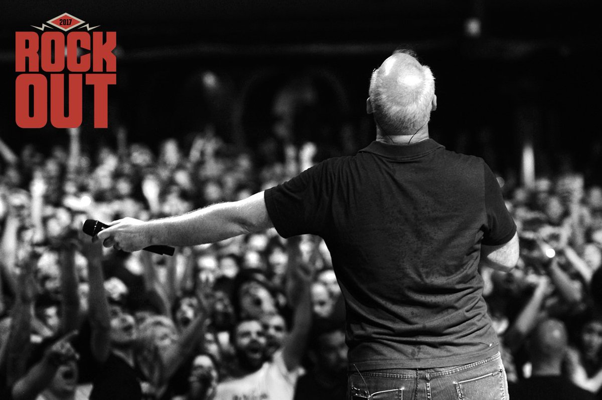 RockoutAr's tweet photo. Un cierre de lujo para el #RockoutArgentina con los legendarios @badreligion https://t.co/r3W3Zd0Dlu