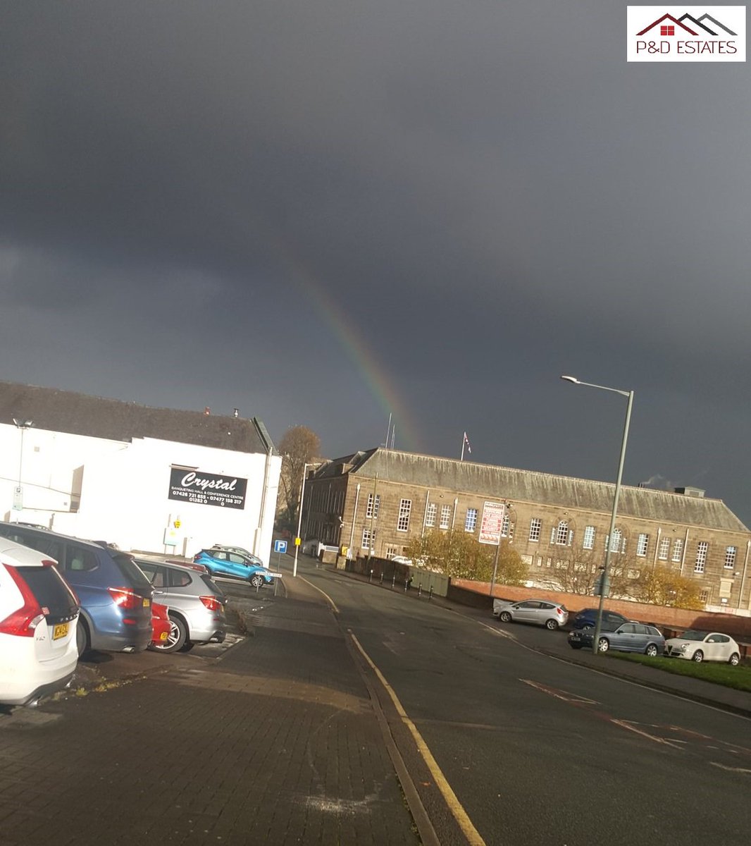 pd_estates's tweet photo. Today's job in Burnley has seen some truly mixed weather! A lovely winters sunshine one minute, pouring down the next! Caught this moment earlier today... #Sunshine #Showers #Weather #Burnley #Rainbow #FridayFeeling #PDEstates https://t.co/pJwDBPDOPT