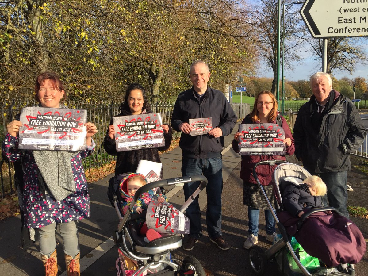 Pete_Radcliff's tweet photo. Activists from @broxtowelabour and @BroxMomentum leaflet Nottm Uni for @NCAFC_UK #Nov15 demo.
Joined by @Greg4Broxtowe and @nadiawhittome https://t.co/rq9fkd1pyC