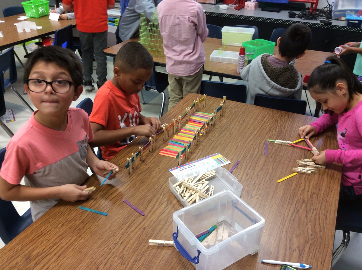 gottalovefirst's tweet photo. Genius Hour #deslearning https://t.co/Z79WQkql7t