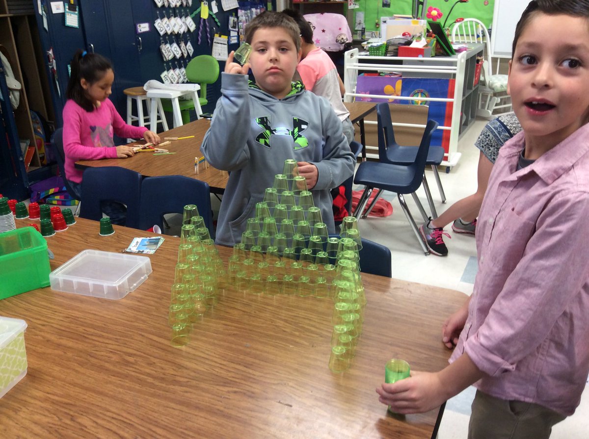 gottalovefirst's tweet photo. Genius Hour #Deslearning https://t.co/VXAwtfmOmg
